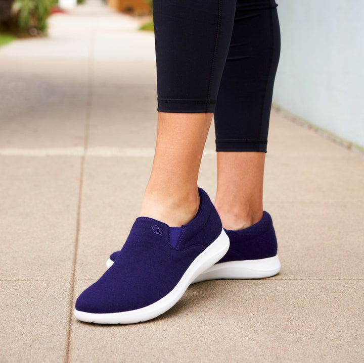 Women's Slip-Ons Deep Purple