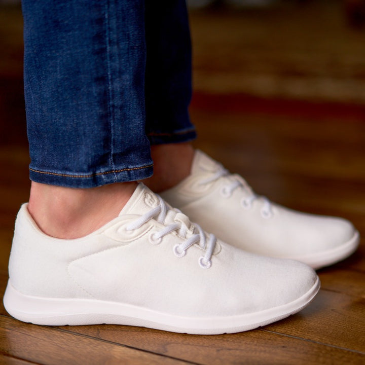 Women's Lace-Ups Natural White